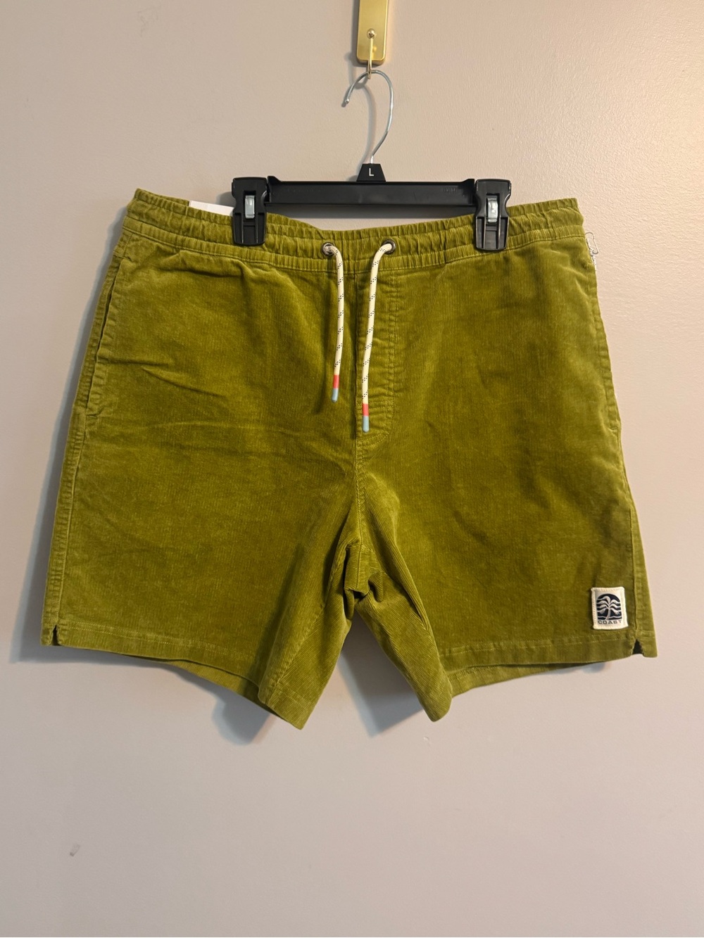 COAST Barra Men’s Corduroy Shorts Medium Olive Green Drawstring NWT